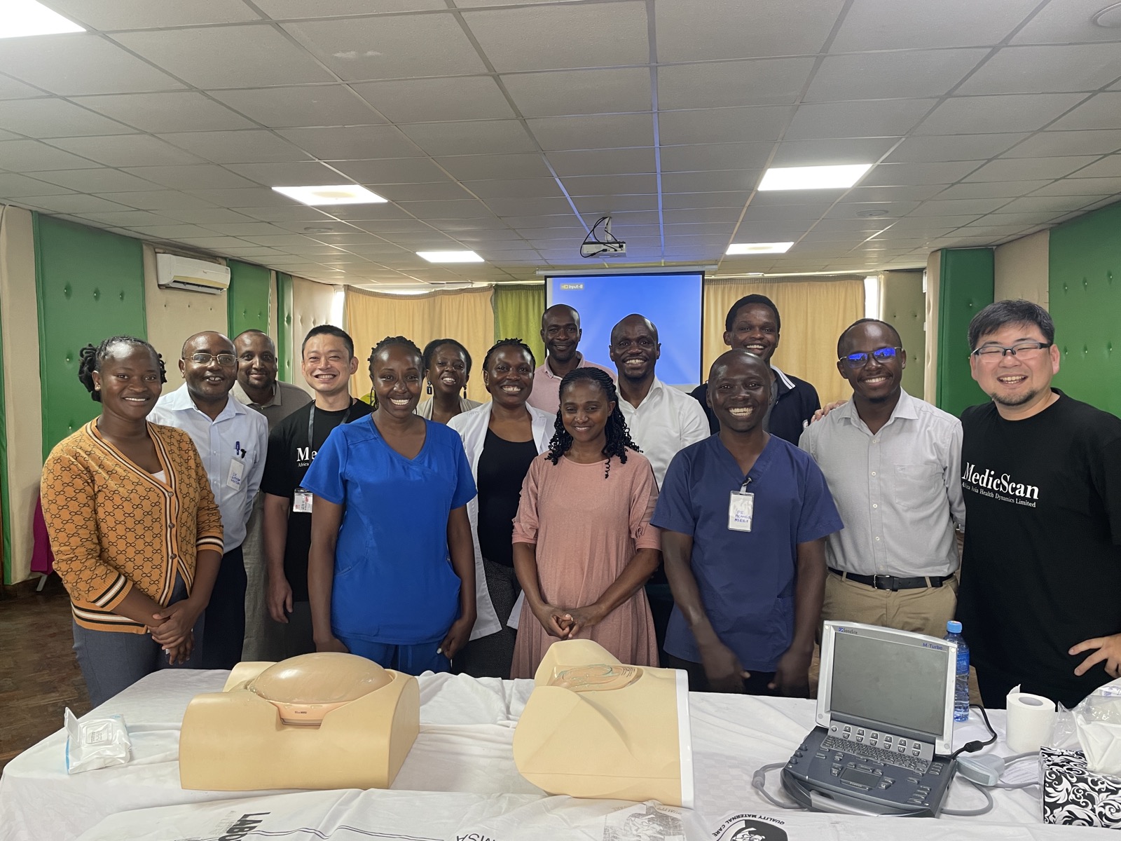 POCUS training workshop with manikins